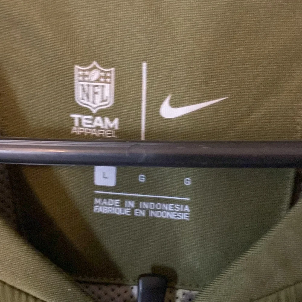 Nike New England Patriots Salute to Service Green Track Jacket Mens L